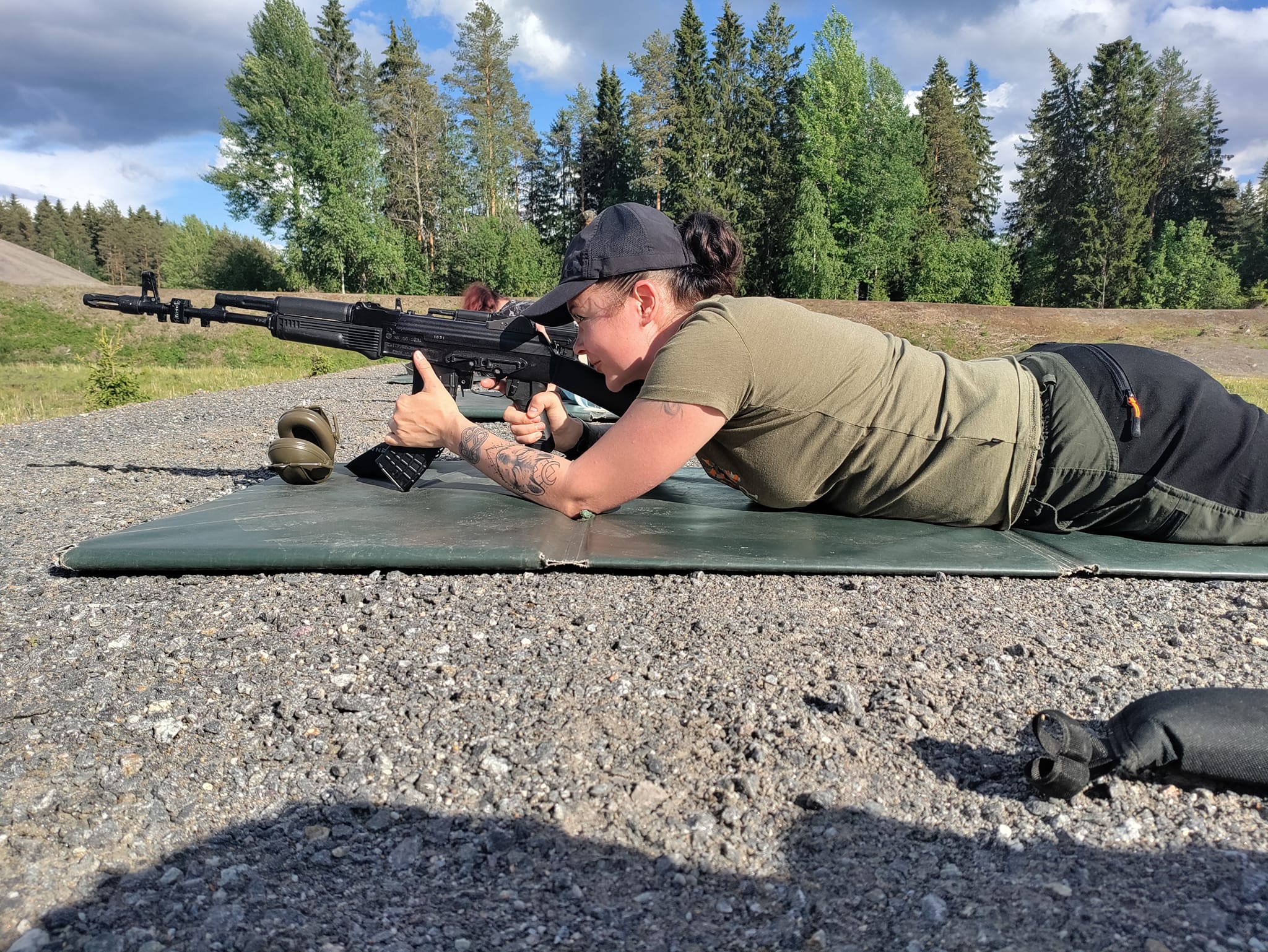 Ammuntakurssi maanpuolustusnaisille