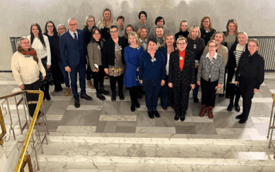 Espoon MN: Kokonaisturvallisuutta, varautumista ja poliittisen työn arkea – vierailu eduskunnassa 25.2.26