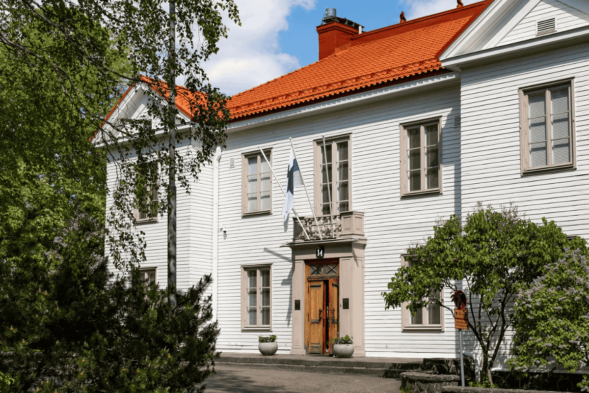 Espoon MN: Vierailu Mannerheim-museossa (TÄYNNÄ!)