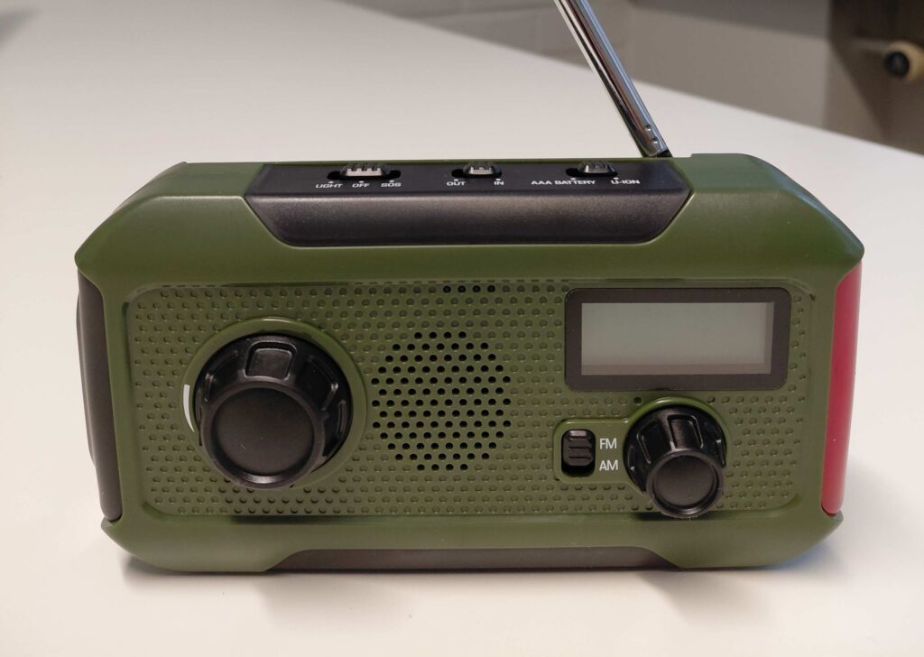 Löytyykö kodistasi hätäradio?